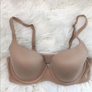 Victoria's Secret Body by Victoria Lined Demi Bra